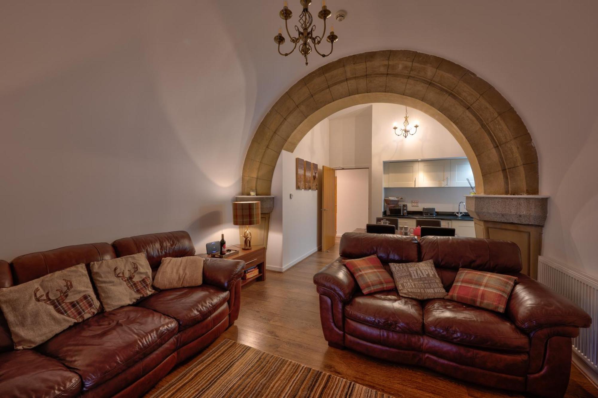 Abbey Church Upper North Aisle Luxury Self Catering 2 Bedroom Apartments Fort Augustus Exterior photo